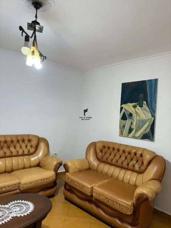 SHITET APARTAMENT 1+1 RRUGA E DIBRES 8.800.000 LEKE FH-76875