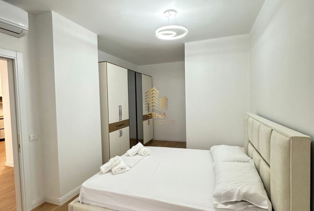 Rent, Apartment 2+1+2WC+2balconies, Dibra Street, 70,000 Leke/Month