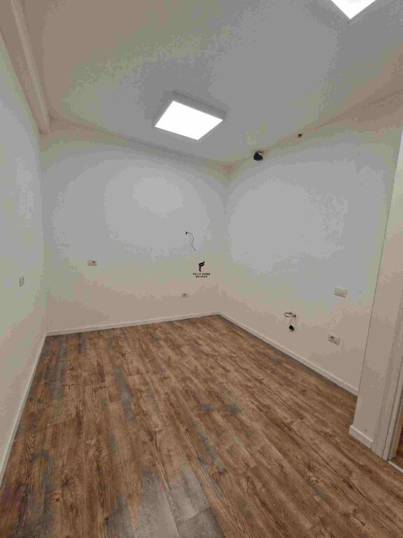 OFFICE FOR RENT 75M2 DRITAN HOXHA STREET 65,000 LEKE FH-76691