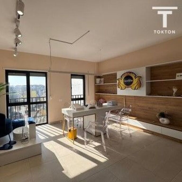 FOR SALE, APARTMENT 3+1+2, DIBRA STREET, TIRANA