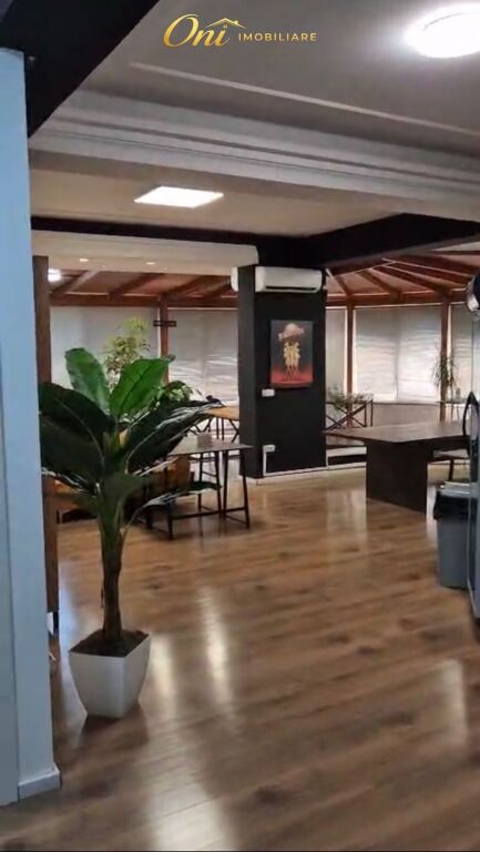 LOCALE UFFICIO IN AFFITTO 154M2 VIA KAVAJES