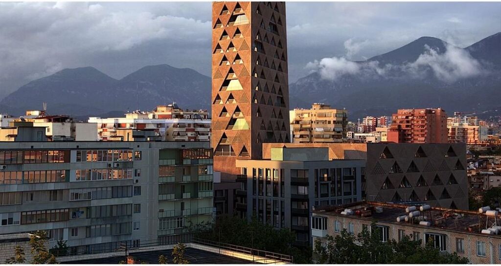 Apartament ne shitje, 1+1 tek "TIRANA TOWER"!