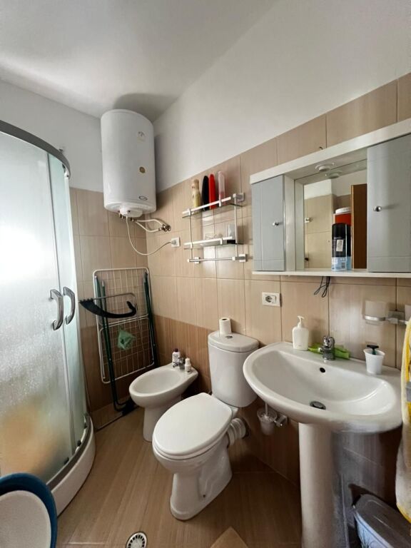 SHITET APARTAMENT 1+1 SHKEMBI I KAVAJES, GOLEM