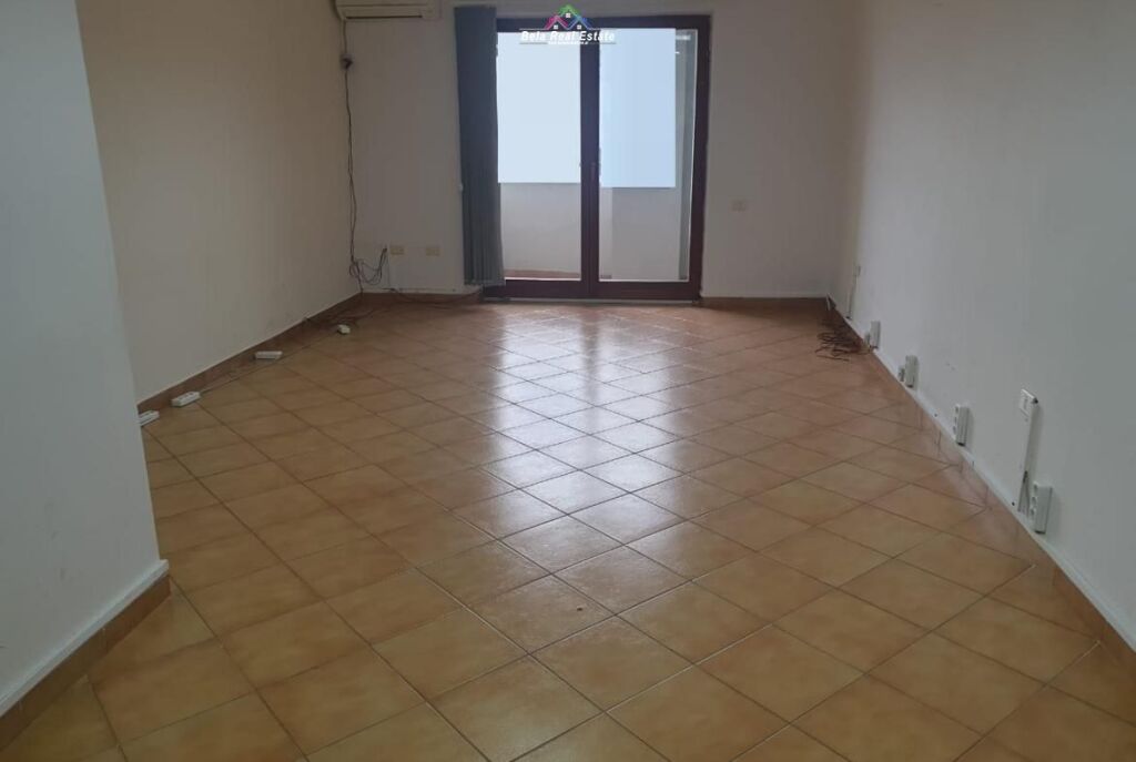 Ufficio in Affitto al Viale Zogu i Pare (ID BZ2977) Tirana