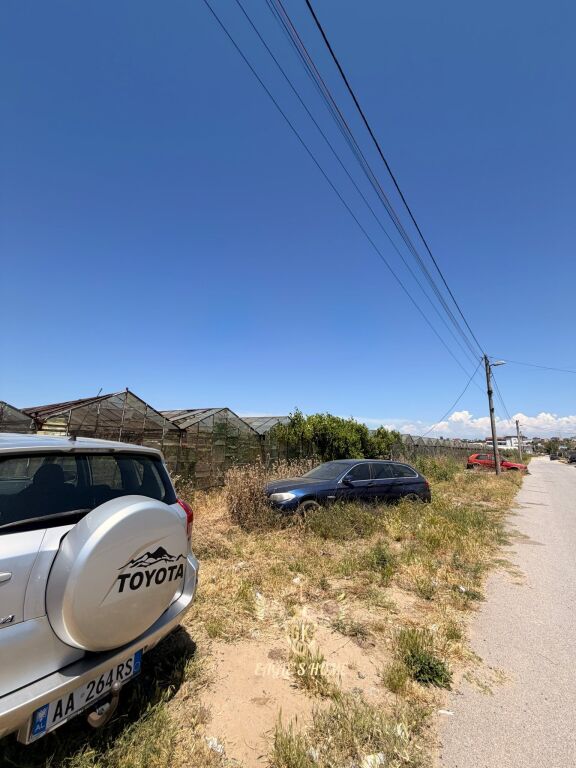 TERRENO IN VENDITA   1500 ㎡  30 Metri Larghezza x 50 Metri Lunghezza • 95.000€ ✅