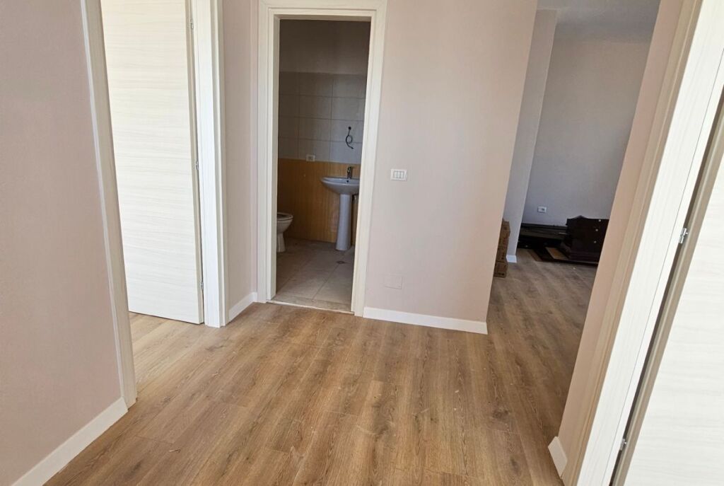 In Astir Penthouse For Sale At A BARGAIN Price, Only 845 Euro/m²