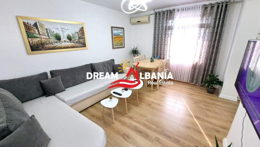 Appartamento 2+1 in vendita a Laprake vicino a KMY a Tirana