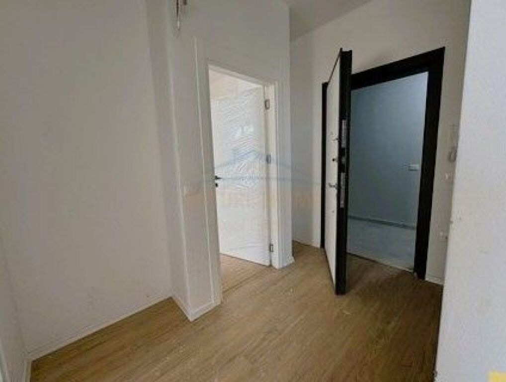 Disponojme per Shitje Apartament 1+1 prane Spak, Rruga Jordan Misja