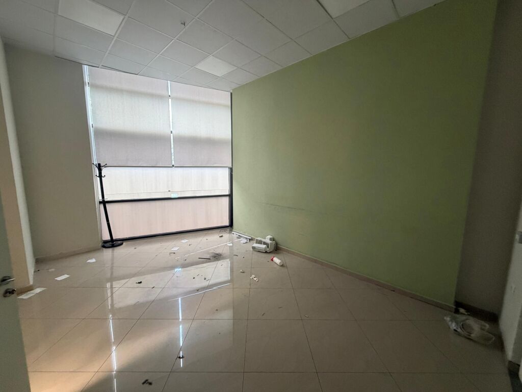 📣 OFFICE Space FOR RENT 📍 Opposite American Hospital 3, with a view of the main street ✨