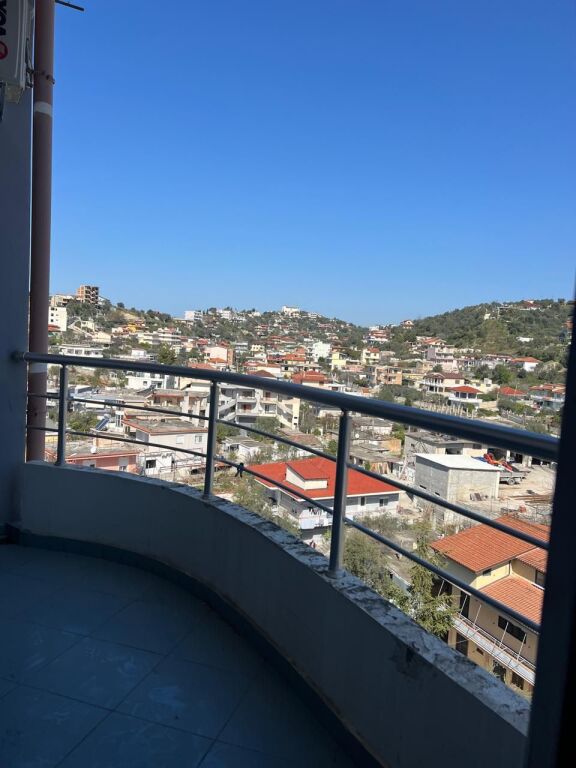 Appartamento 2+1 in affitto a Bishti Kalldremit Vlore 350€