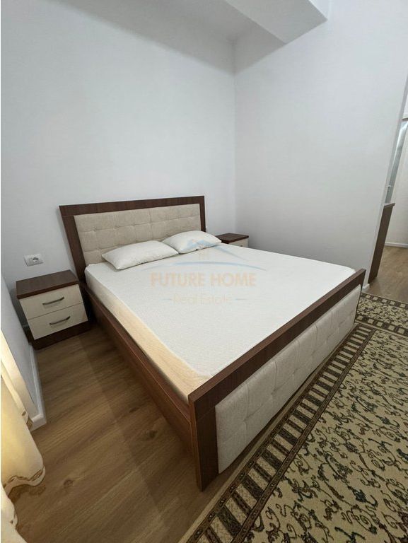 Rent, Apartment 2+1+2, Kaimi Complex, Ali Demi, Tirana.