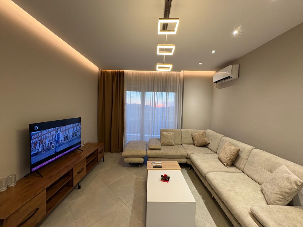 Apartament 1+1 per qira ne Astir
