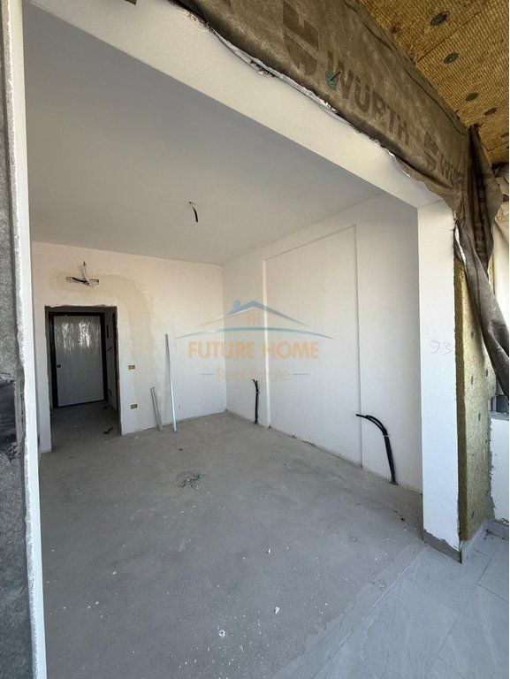 Shitje, Apartament 1+1, Square21,Rruga e Kavajes, Tirane