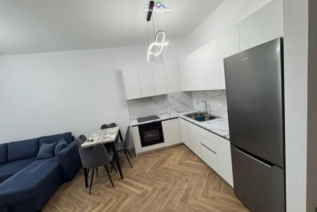 Appartamento In Affitto 1+1 Al Complesso Golden Park (ID B2101731) Tirana