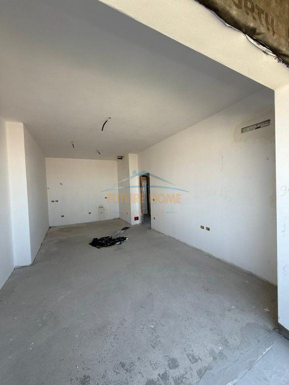 Shitje, Apartament 1+1, Square21,Rruga e Kavajes, Tirane