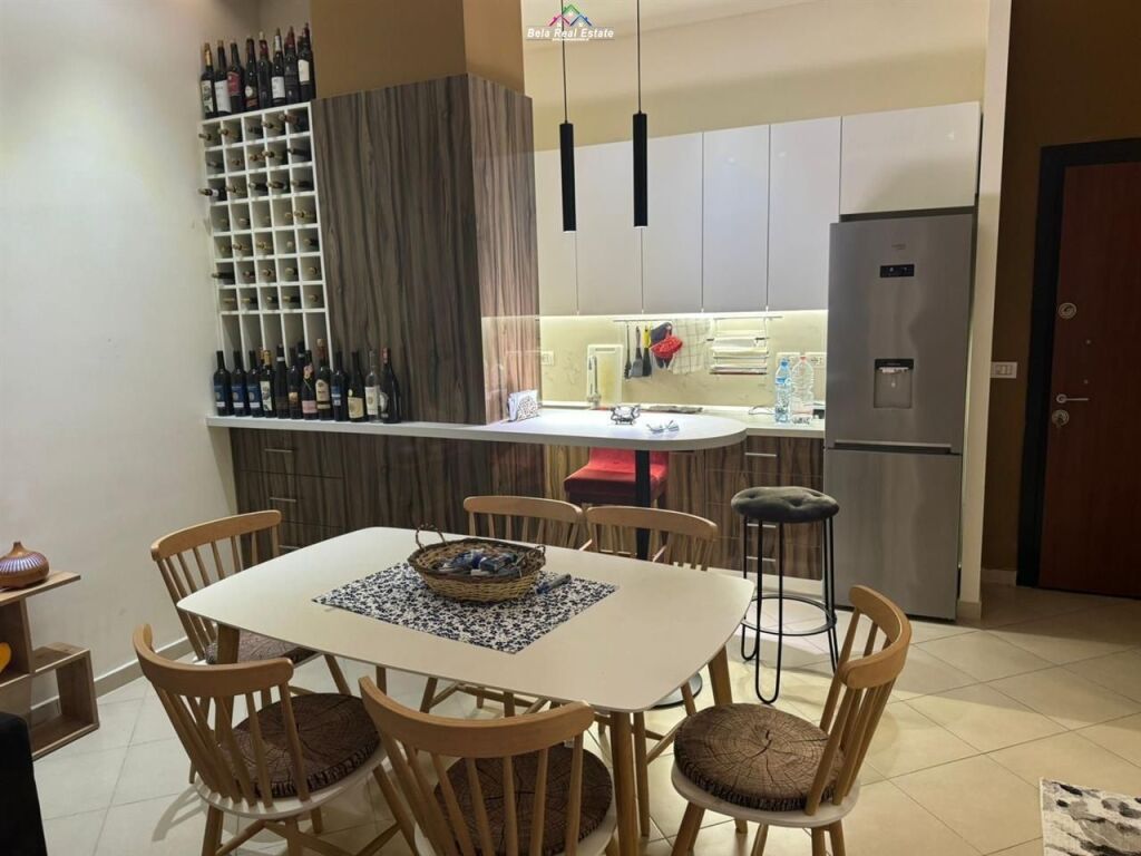 Apartament Me Qera 1+1 Tek Kodra e Diellit (ID B210660) Tirane