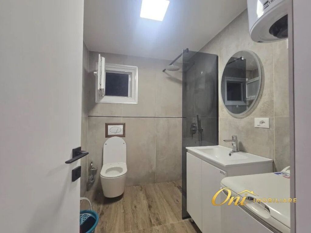 UFFICIO IN AFFITTO 80M2 BRRYLI