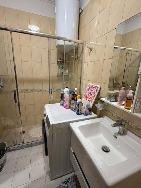 Qera, Apartament 1+1, Yzberisht