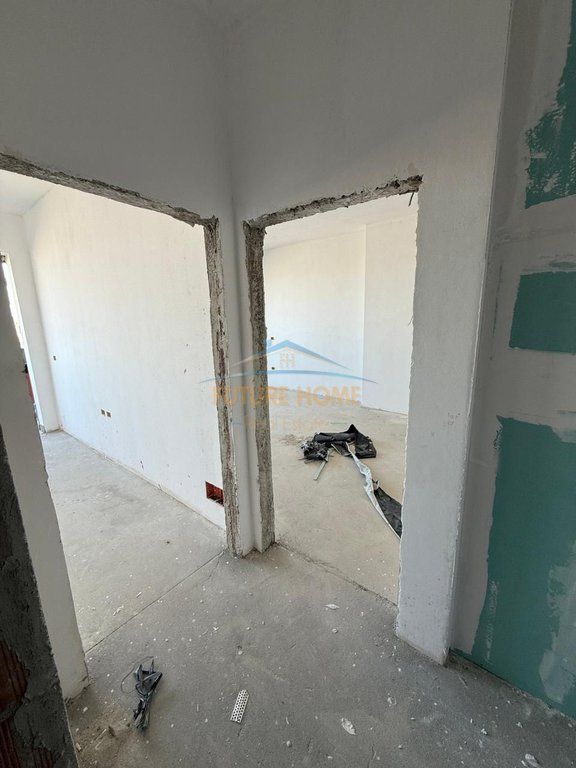 Shitje, Apartament 1+1, Square21,Rruga e Kavajes, Tirane