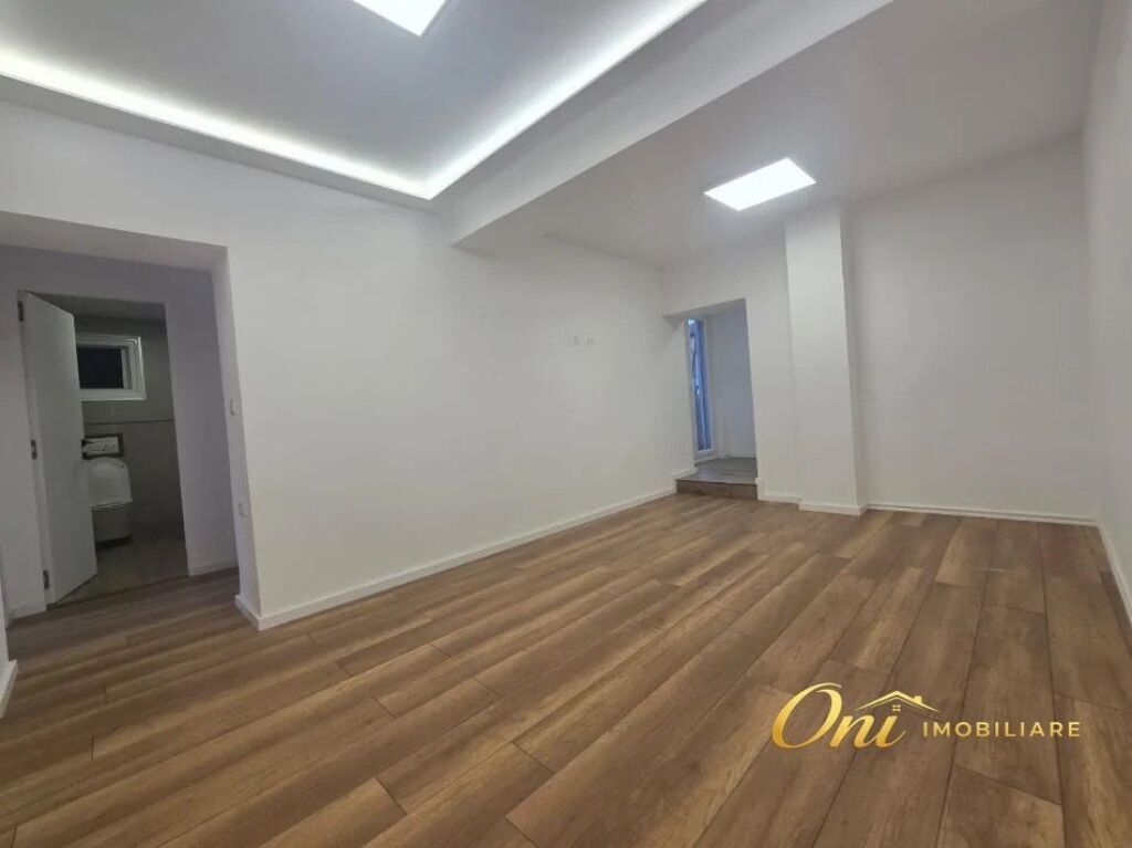 UFFICIO IN AFFITTO 80M2 BRRYLI