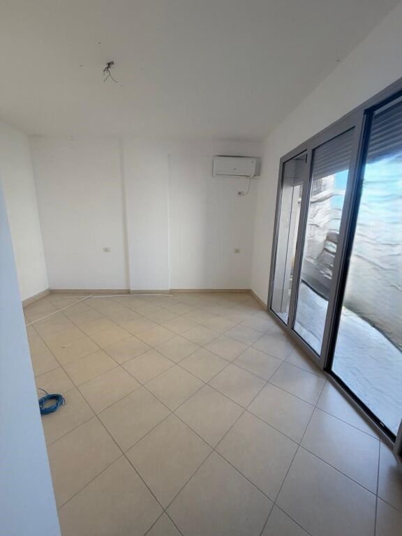 SUPER APARTAMENT 2+1 PËR SHITJE – 21 Dhjetori ! - Widok 2