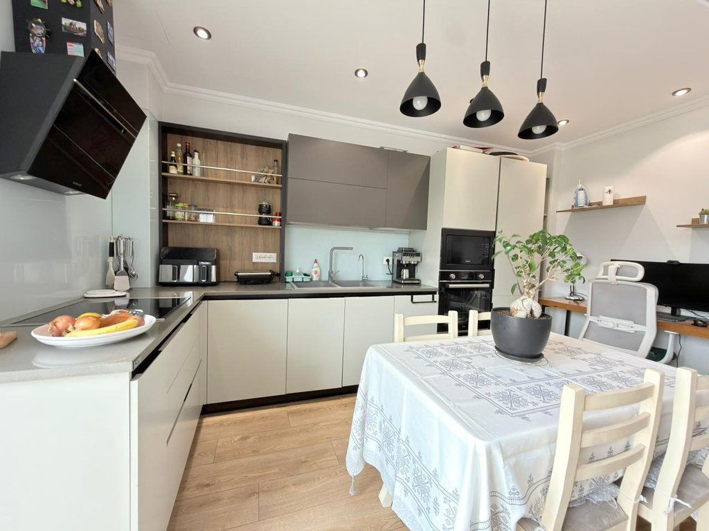 Ali Demi, SHESIM APARTAMENT 1+1 95,000 €