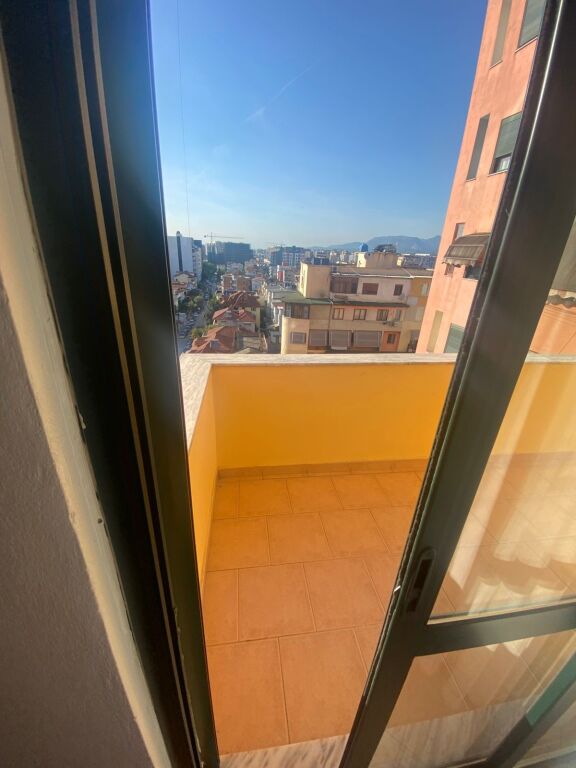 ✨ Apartament modern me qera – 1+1 Ish Parku I Autobuzave  Tiranë ✨
