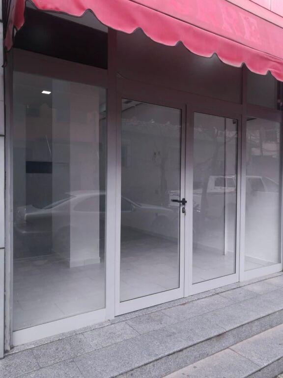 NEGOZIO IN AFFITTO 35M2 CENTRO