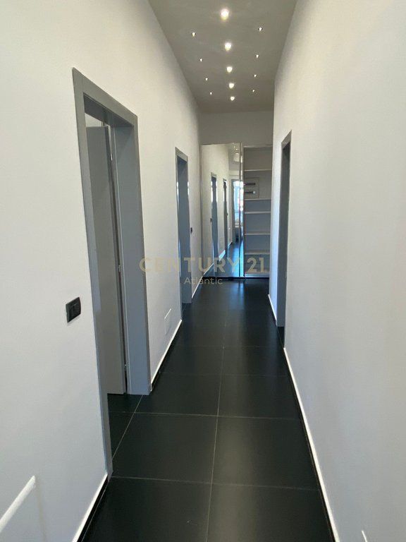 Appartamento 2+2 In Vendita – Nuova Strada del Porto, Durrës