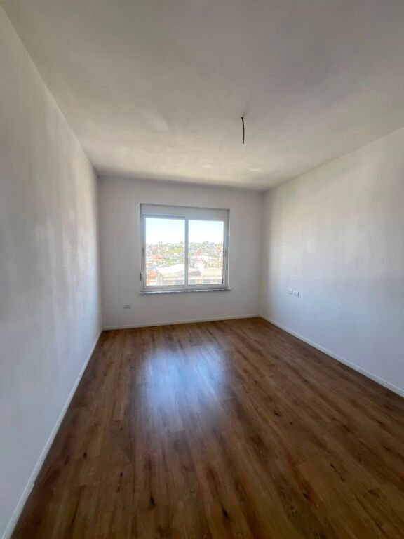 SHITET APARTAMENT 1+1 NE ZONEN E PLAZHIT ILIRIA, DURRES