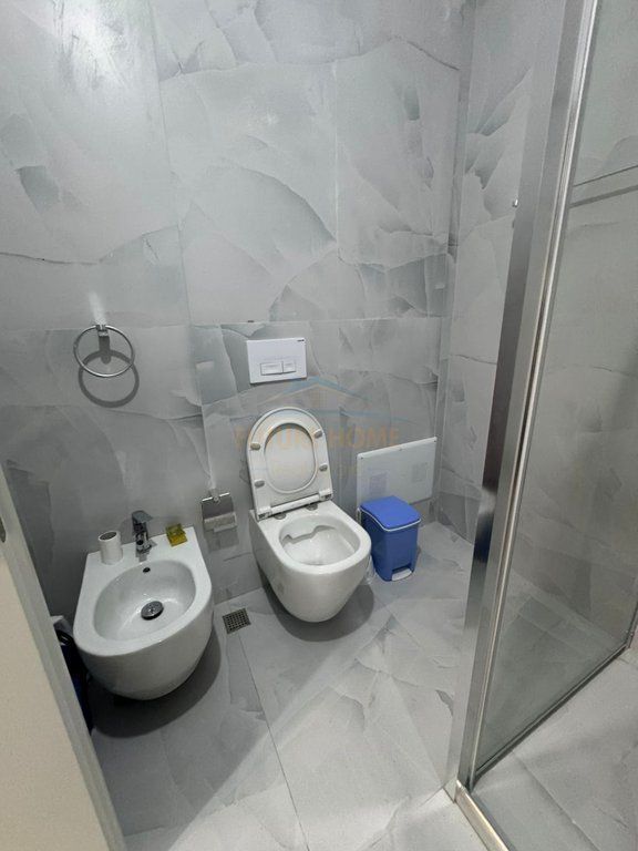 Rent, Apartment 2+1+2, Kaimi Complex, Ali Demi, Tirana.