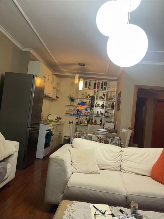 JEPET APARTAMENT 2+1+2 ME QERA "TEK ISH EKSPOZITA, TIRANË" 1000 EURO