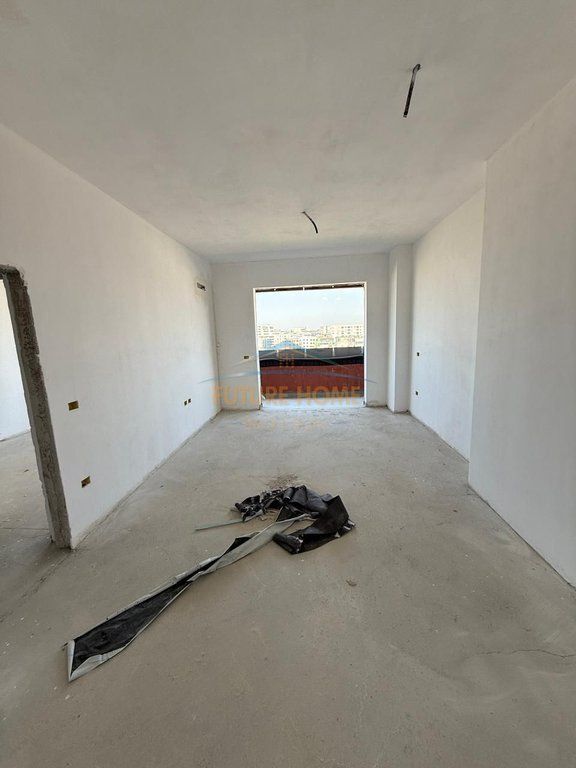 Shitje, Apartament 1+1, Square21,Rruga e Kavajes, Tirane