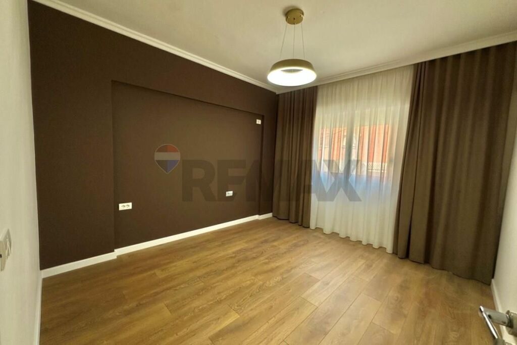 APARTMENT 2+1 FOR SALE | PARIS COMMUNE