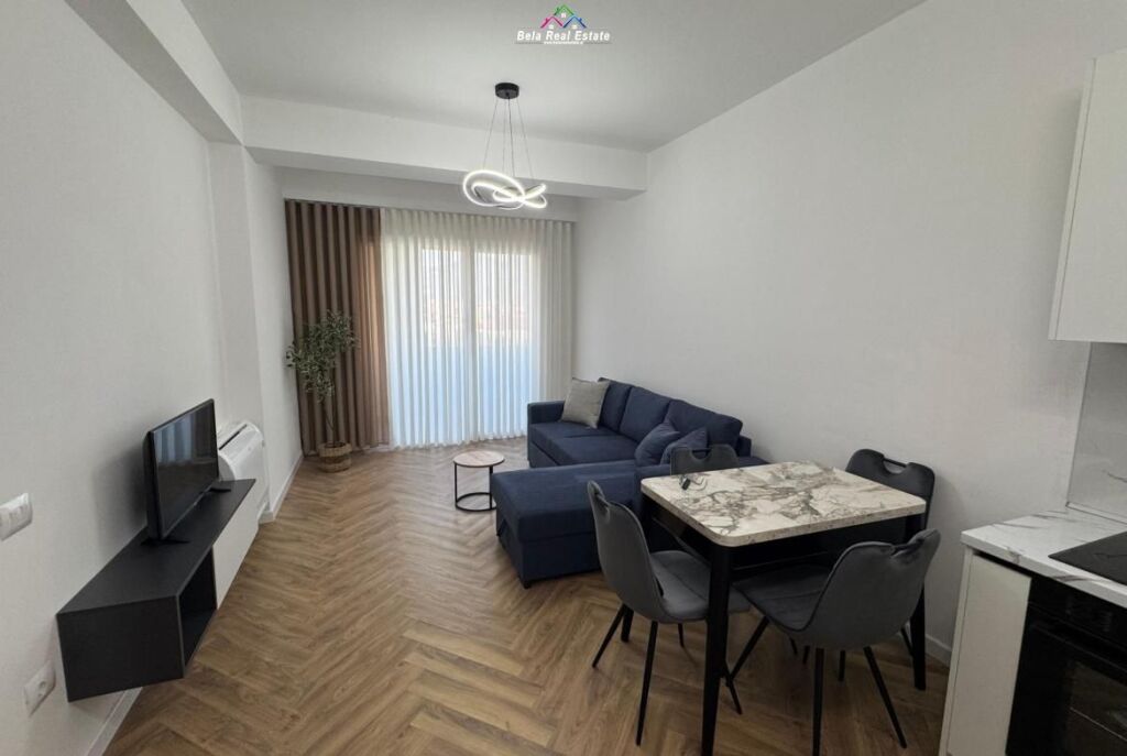 Appartamento In Affitto 1+1 Al Complesso Golden Park (ID B2101731) Tirana