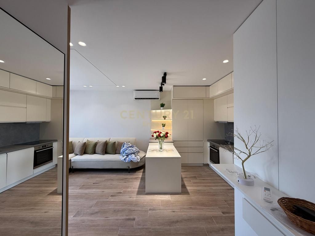Apartament 2+1 Me Qira Tek Selvia