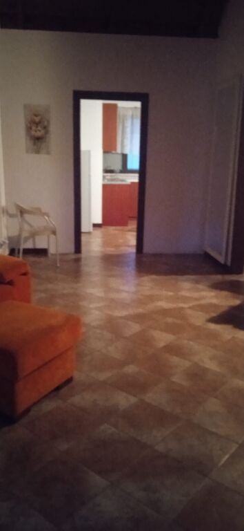 Apartament me qera