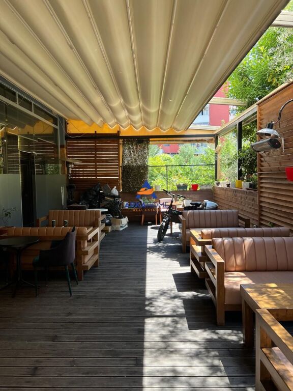 FOR RENT LOCAL 120M2 "FRESK" 1200 EURO