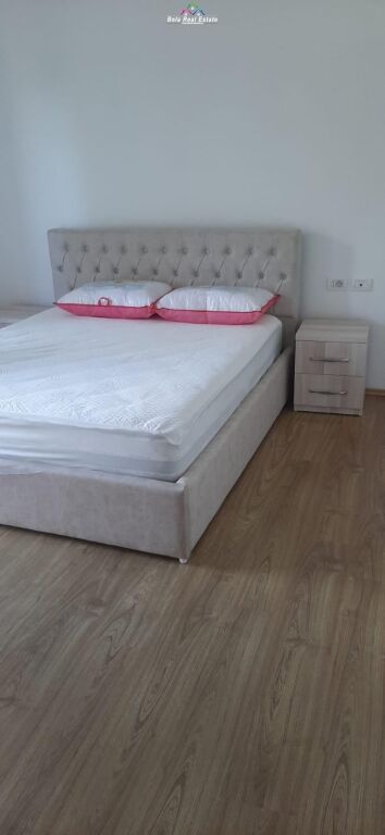 Appartamento in affitto 2+1 presso Qytet Studenti (ID B220274) Tirana