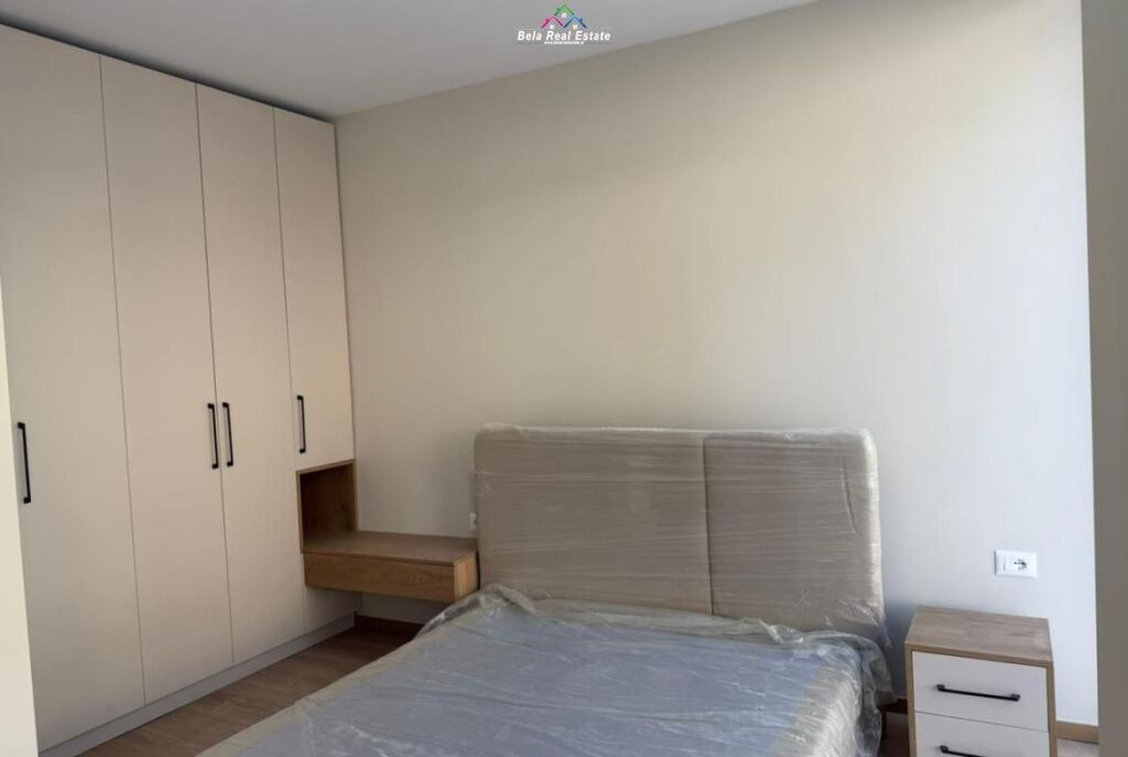 Apartament Me Qera 1+1 Tek Kopshti Zoologjik/Botanik ( ID B2101723) Tirane