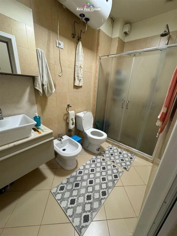 Apartament Me Qera 1+1 Tek Kodra e Diellit (ID B210660) Tirane