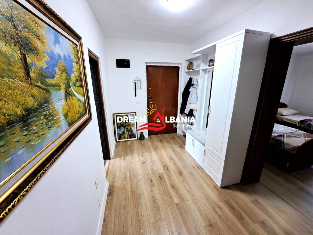 Appartamento 2+1 in vendita a Laprake vicino a KMY a Tirana