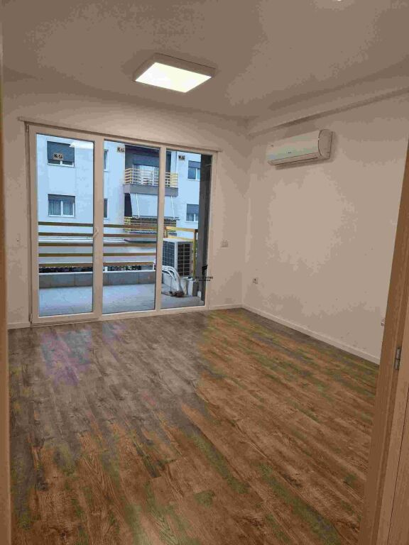 OFFICE FOR RENT 75M2 DRITAN HOXHA STREET 65,000 LEKE FH-76691
