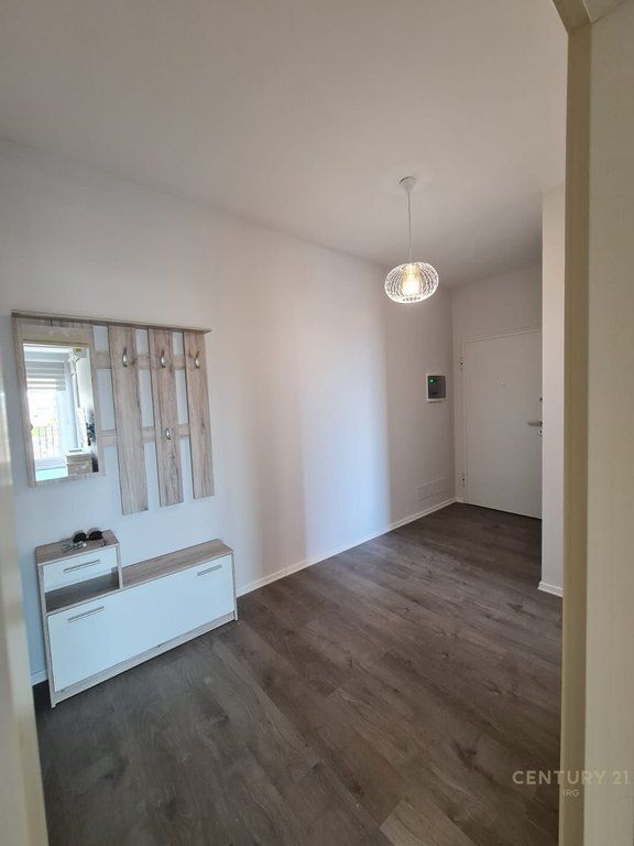 APARTAMENT 1+1+POST PARKIMI NE ALI DEM!