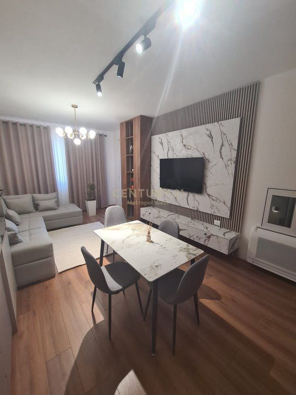 Apartament 1+1 me qira prane Ambasades Amerikane