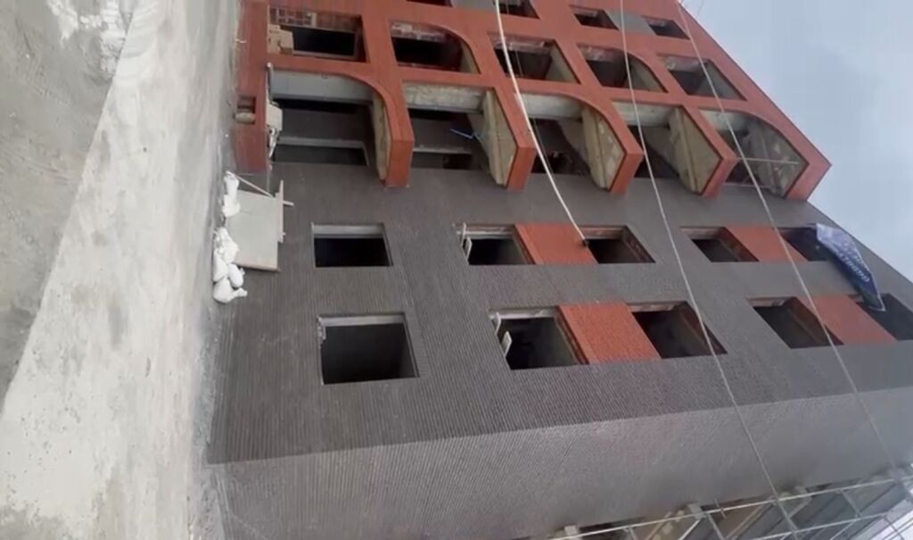 APARTMENT FOR SALE 3+1 IN PASKUQAN