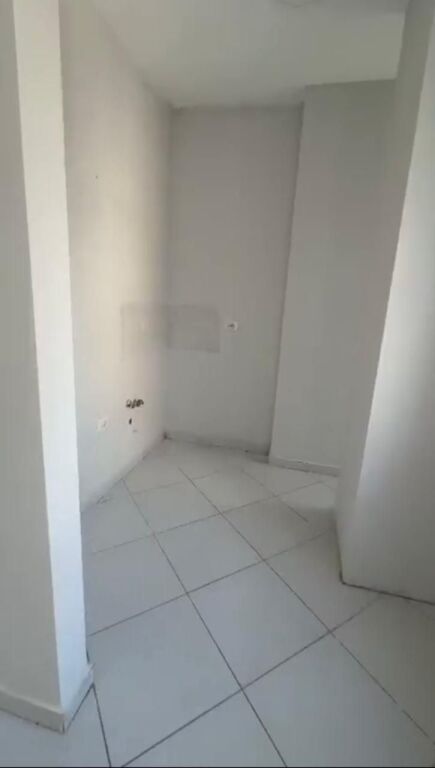 Vendita | Apartament 2 + 1 | Rruga e Kavajës | 320000 €