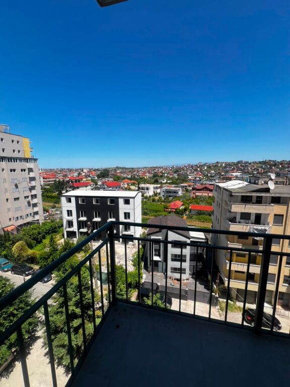 SHITET APARTAMENT 1+1 NE ZONEN E PLAZHIT ILIRIA, DURRES