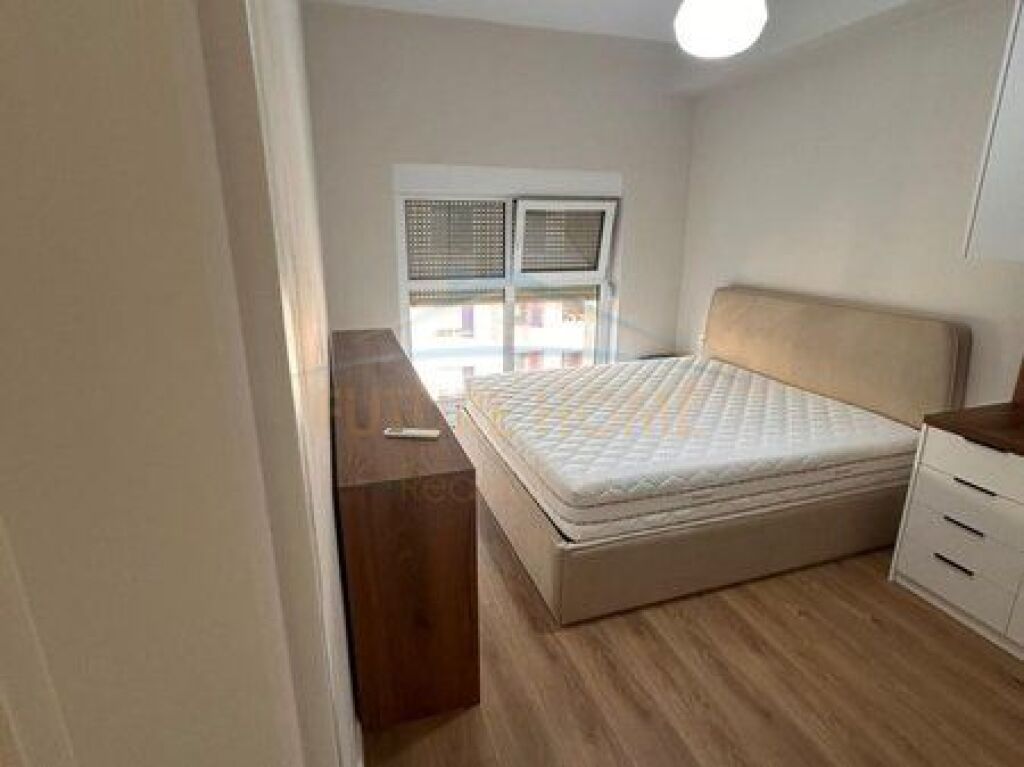 For sale, Apartment 1+1, Tirana.