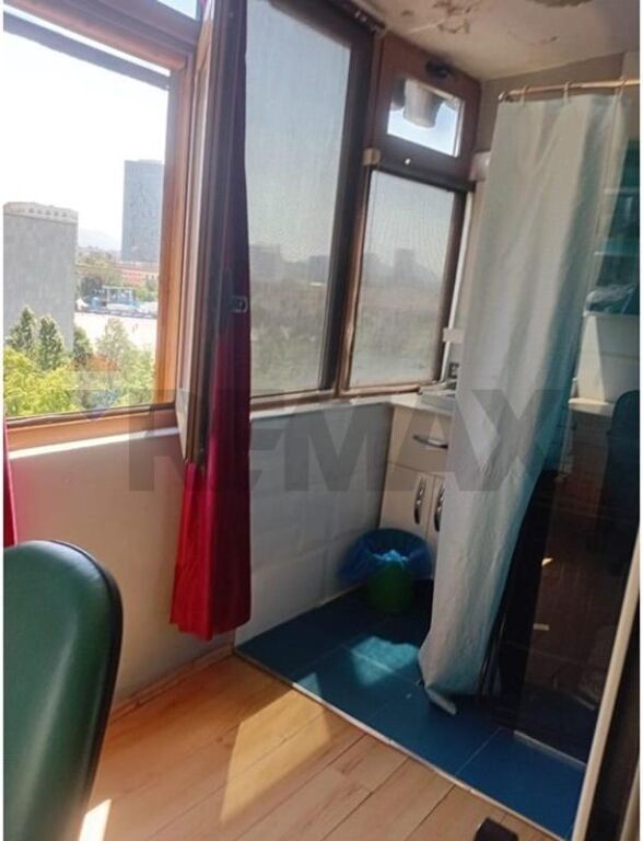 Apartment 3+1 for rent Skenderbe Square